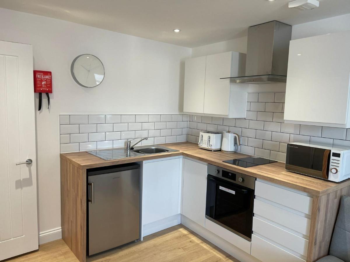 Brand New Montrouge Apartments - Perfect Location!! Portsmouth Extérieur photo