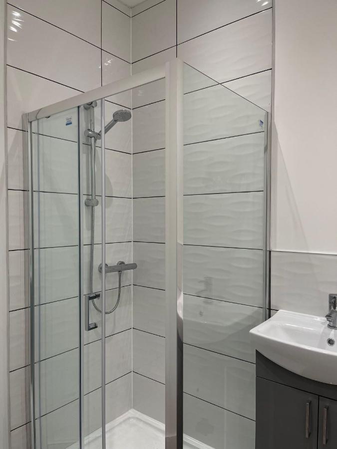 Brand New Montrouge Apartments - Perfect Location!! Portsmouth Extérieur photo