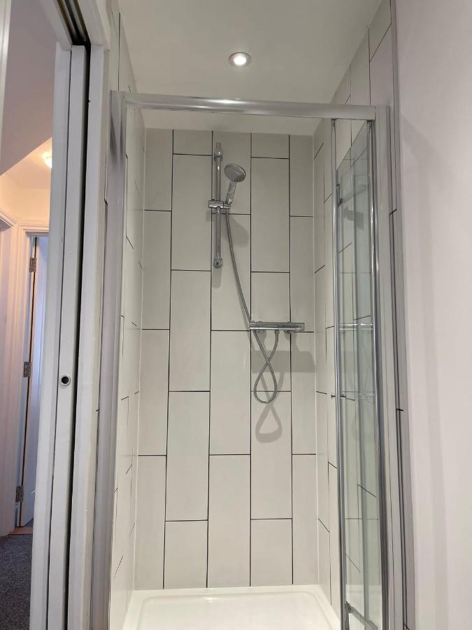 Brand New Montrouge Apartments - Perfect Location!! Portsmouth Extérieur photo