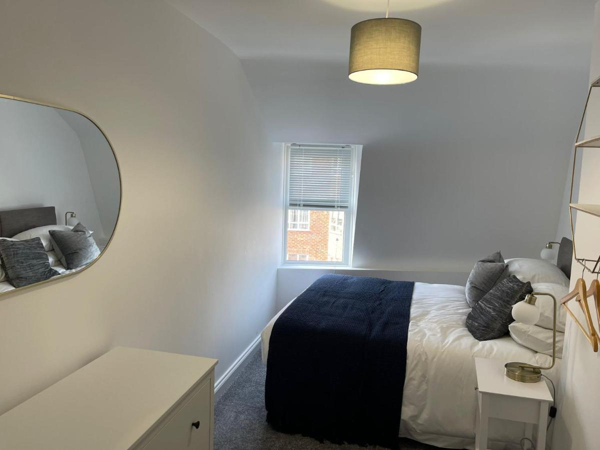 Brand New Montrouge Apartments - Perfect Location!! Portsmouth Extérieur photo