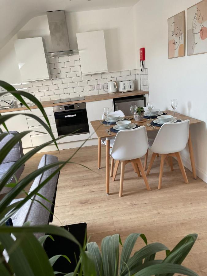 Brand New Montrouge Apartments - Perfect Location!! Portsmouth Extérieur photo